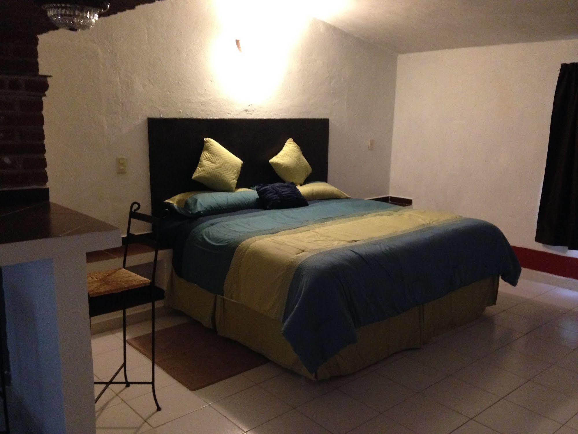 מלון Tepoztlán Ayenda Meson Del Rio מראה חיצוני תמונה